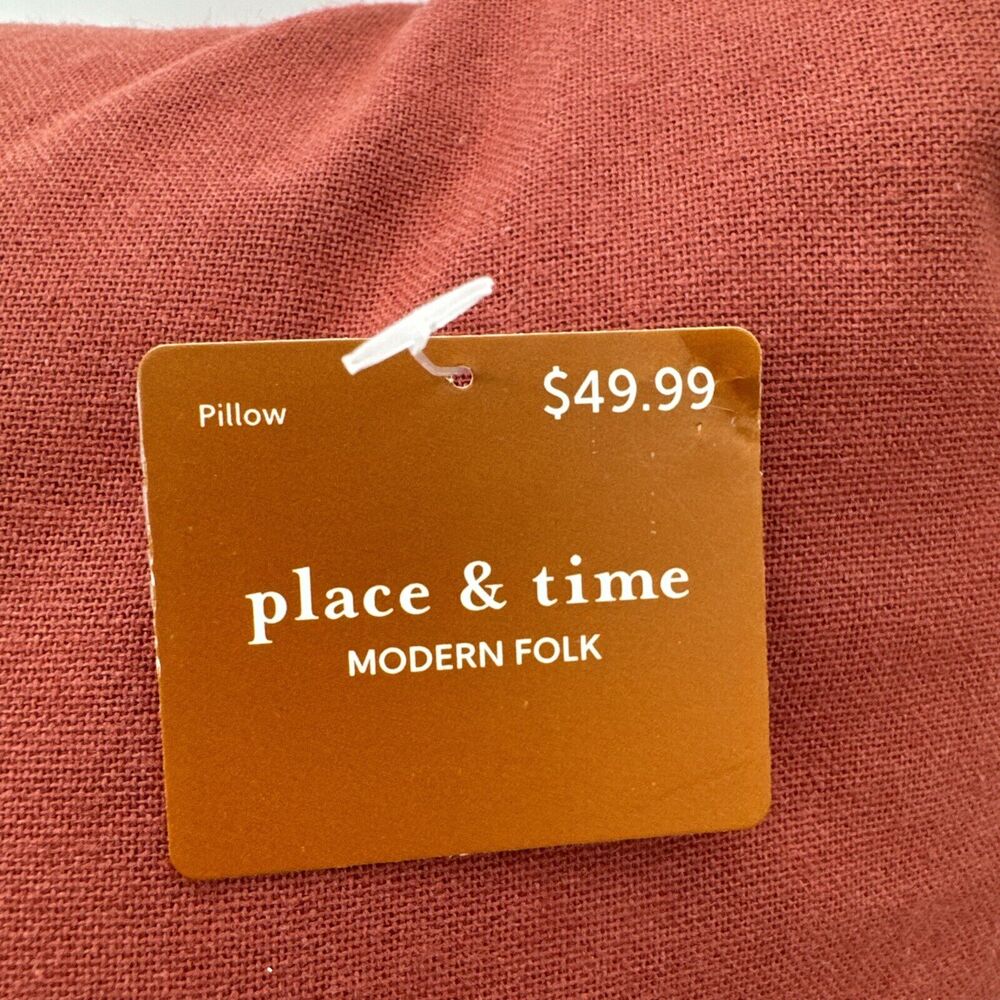 NWT FALL THROW PILLOW 18x18 In Burnt Orange Gold Tassels “I Think I Love Fall” - Picture 3 of 8